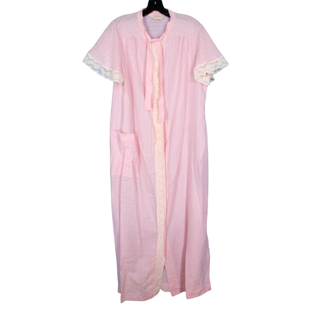VTG KOMAR Sheer Pink SEEKSUCKER Snap LACE TRIM Gown Mumu ROBE/HOUSE DRESS Sz M
